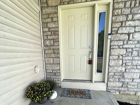 2nd image of 2917 United Ct