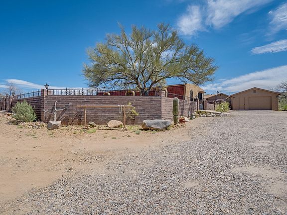 2nd image of 11620 E Camino Aurelia