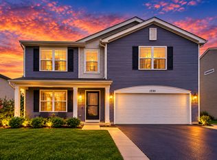 1591 Cherry Ln, Pingree Grove, IL 60140