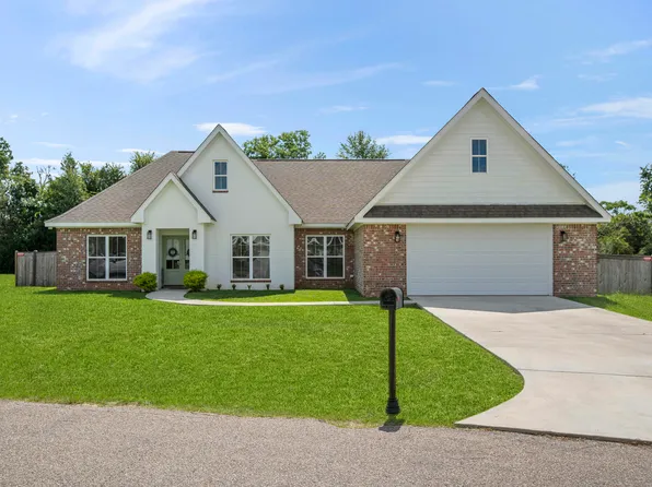 31 Berwick, Petal, MS 39465
