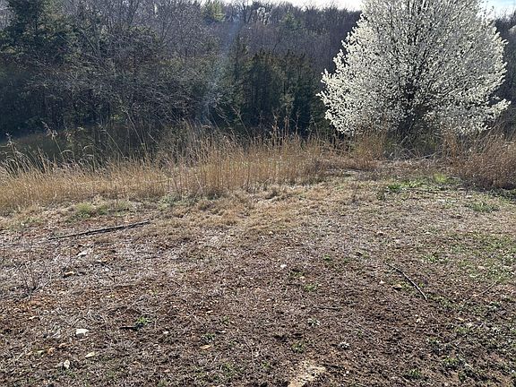 4th image of 4615 S Luster Avenue