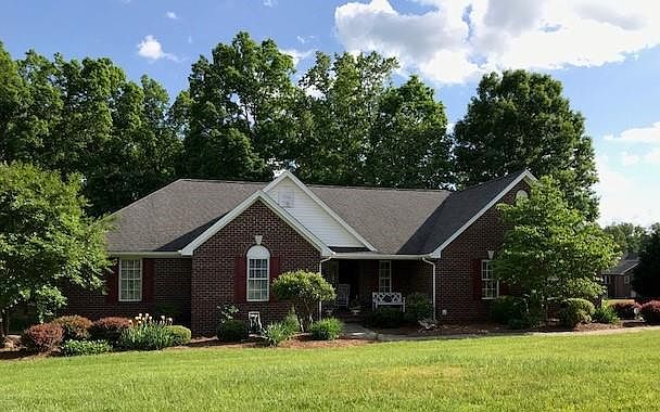1st image of 116 Dakota Dr