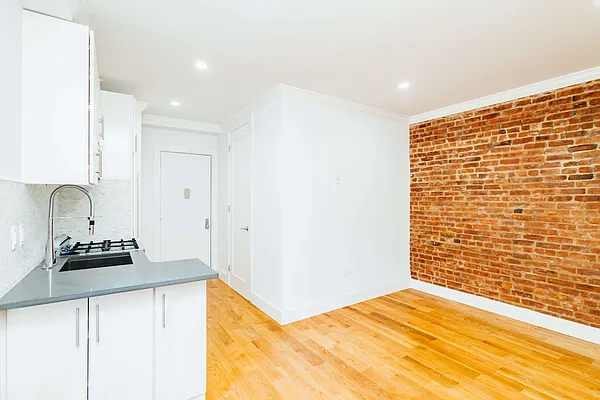 Rented by Nooklyn NYC LLC | media 29