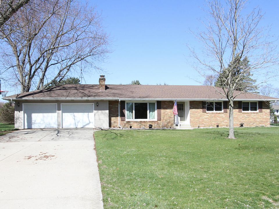 1st image of 48310 Orchard Dr