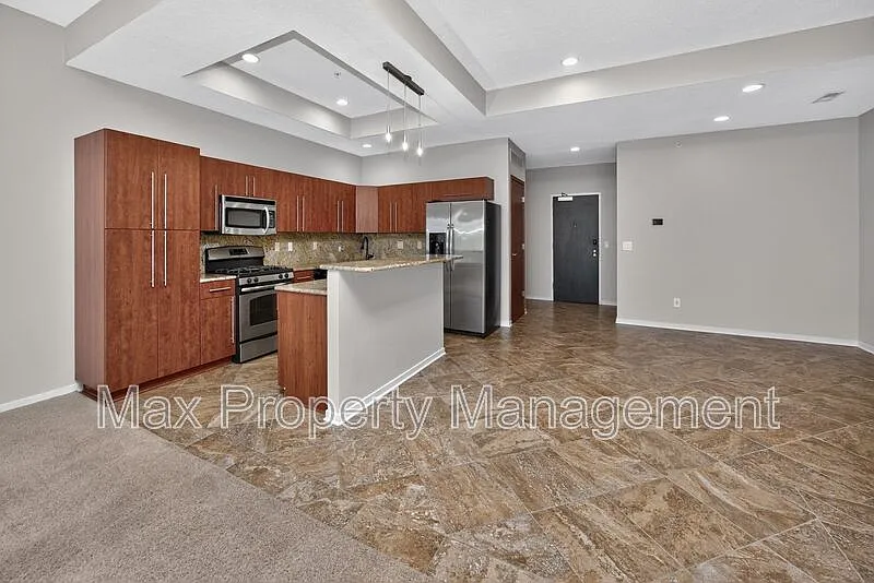 2 bed, 3.0 bath, 1810 sqft, $1,995 — Photo 1
