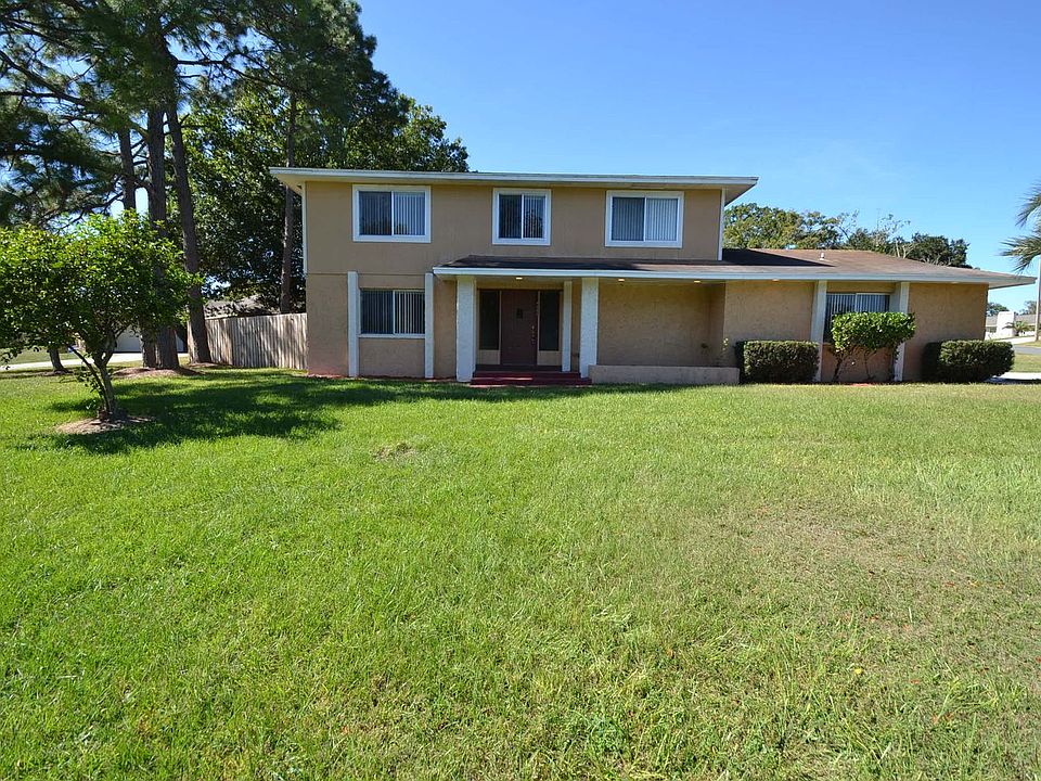 1st image of 4863 Foxrun Cir