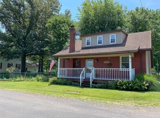420 W Oak St, Millstadt, IL