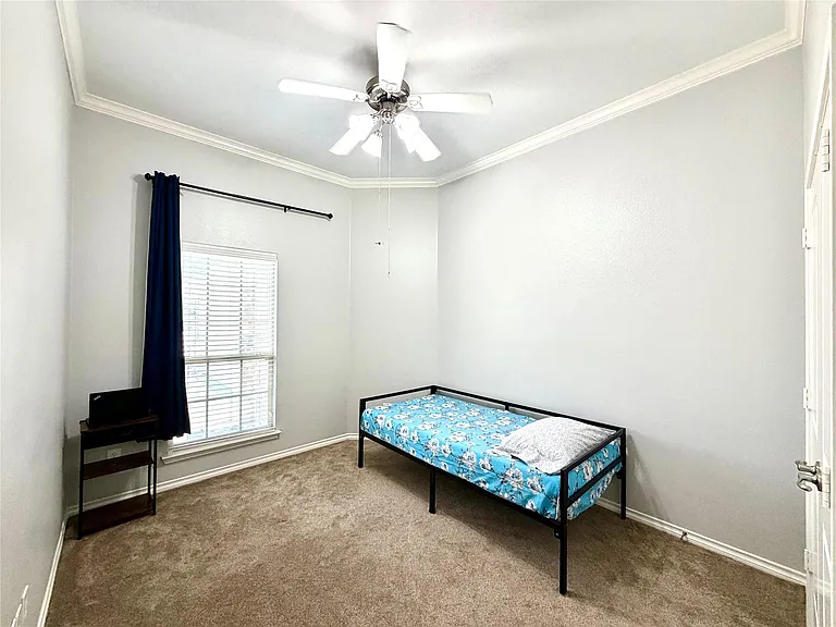 10312 Flat Creek Trl — Photo 22
