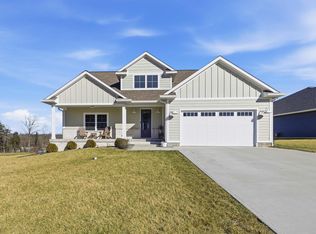 4696 N Triple Crown Dr, Bloomington, IN 47404