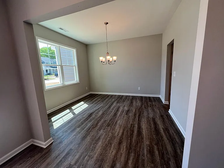 713 Hadstock Path — Photo 3