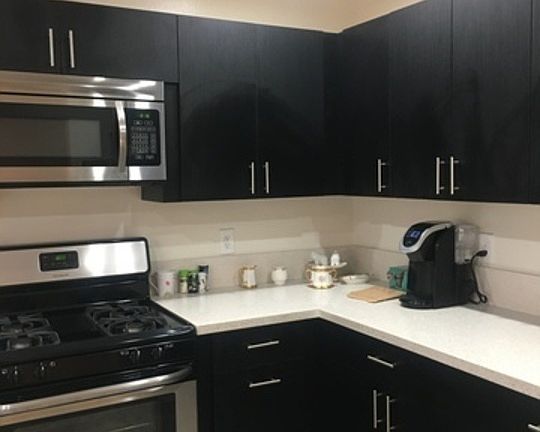 2nd image of 16070 W Sunset Blvd