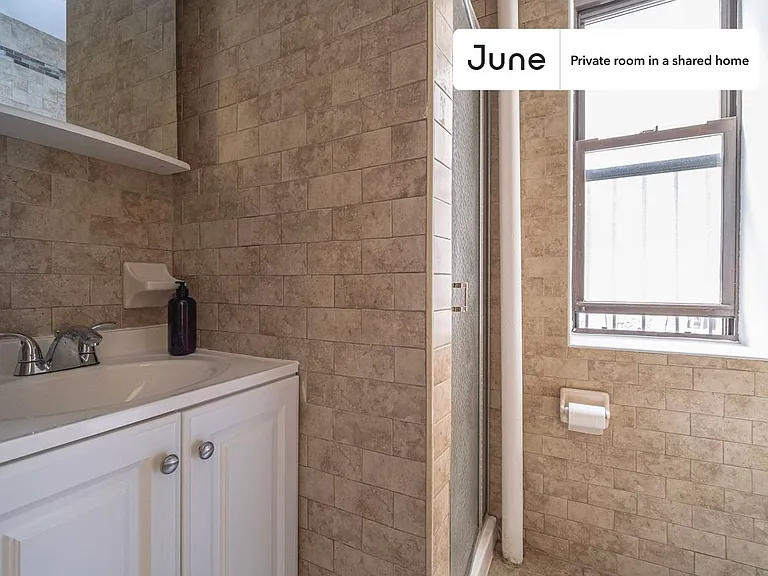 615 W 136th St #D — Photo 5