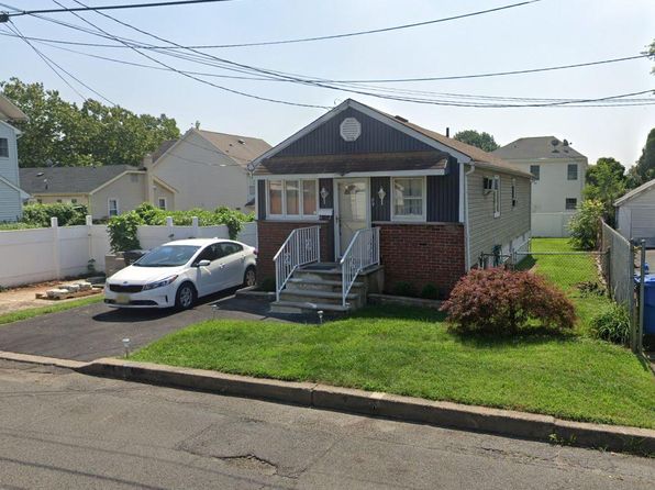 89 Trento St, Iselin, NJ
