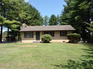 1714 Peppers Ferry Rd, Christiansburg, VA 24073