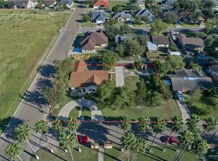 1013 Greenlawn St, Mission, TX 78572