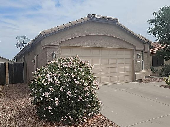 3rd image of 42474 W Sparks Dr