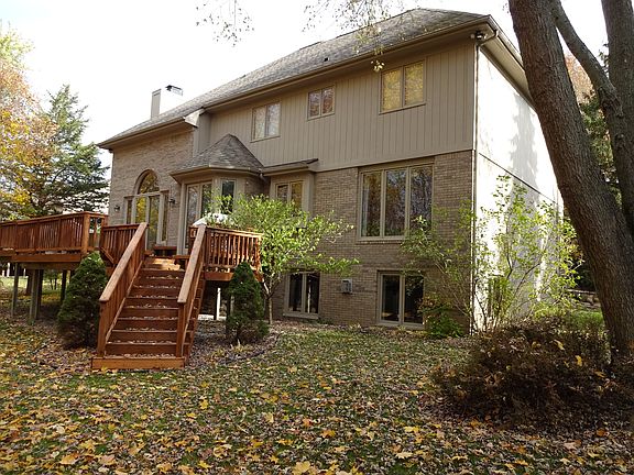 2nd image of 10309 Brooks Ln