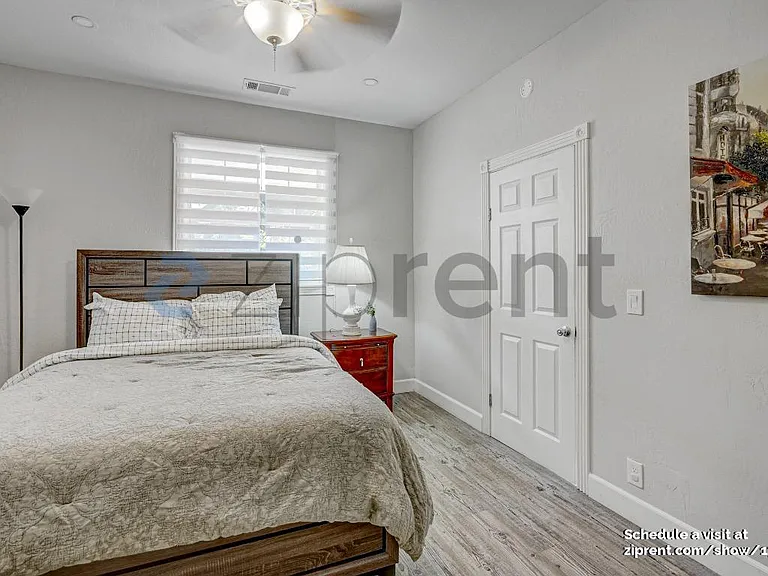 785 Brush Creek Ln — Photo 18