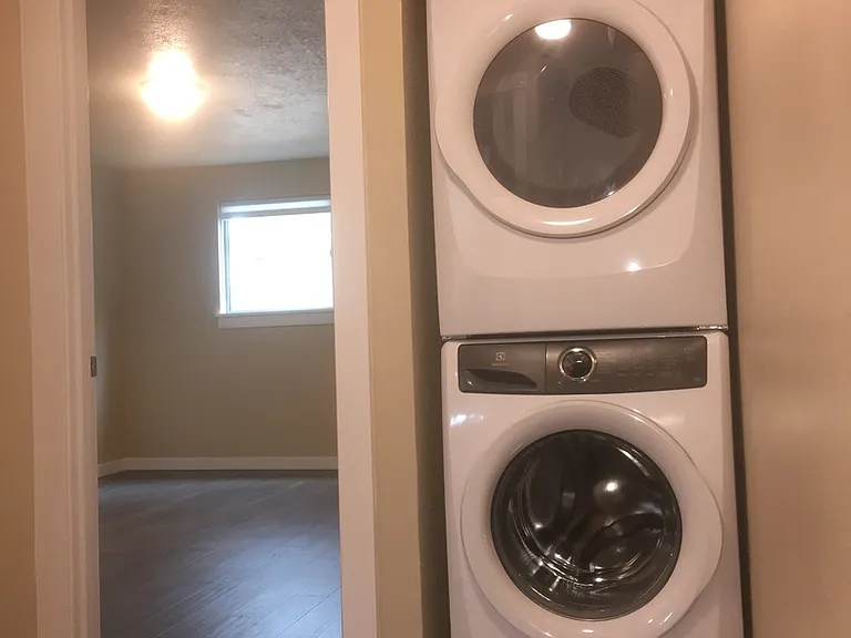 2150 Hill St #1 — Photo 5