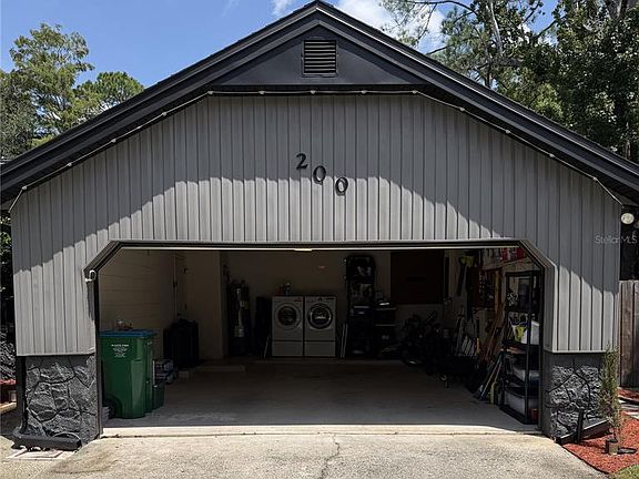 4th image of 200 W PANAMA ROAD