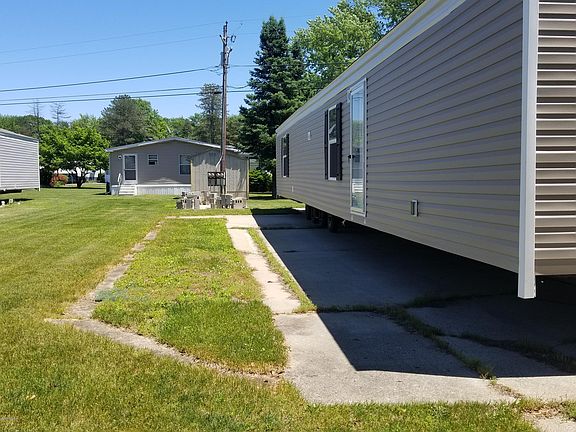 3rd image of 900 Mobile Blvd Lot 62