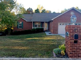 6937 Whitewater Rd, Corryton, TN 37721
