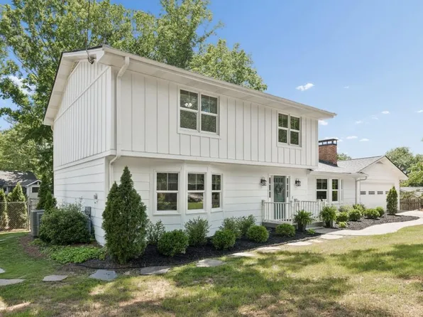 670 Lake Charles Way, Roswell, GA 30075