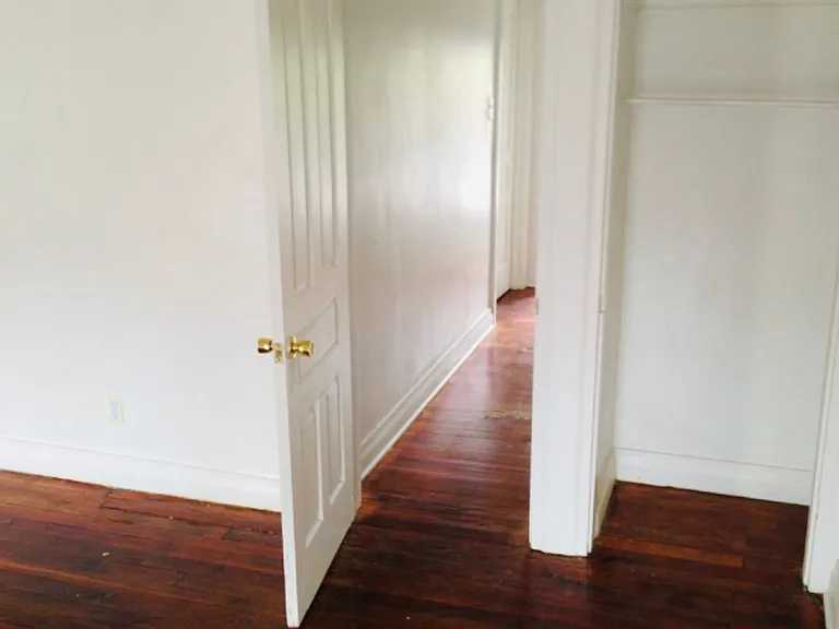 527 E Philadelphia St #2 — Photo 6