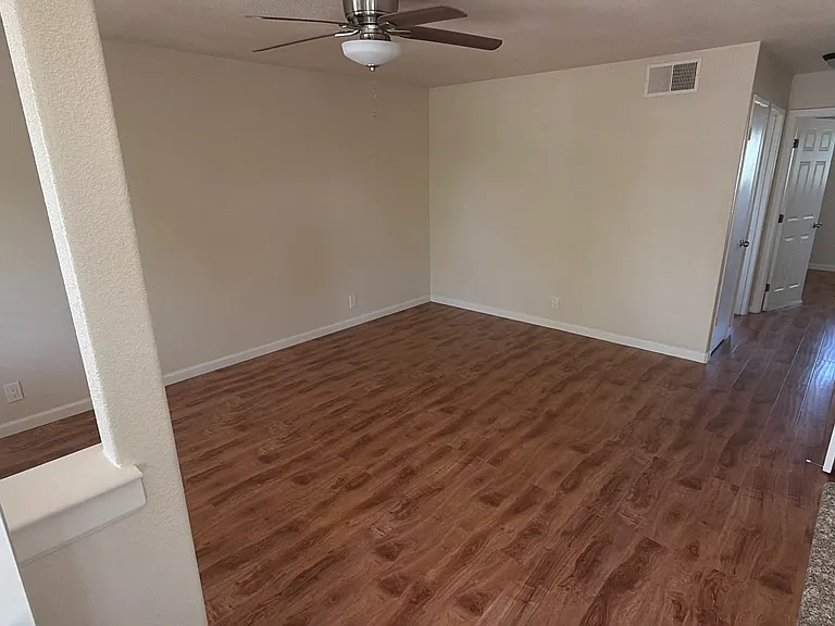 3501 Fairview Dr #1 — Photo 3