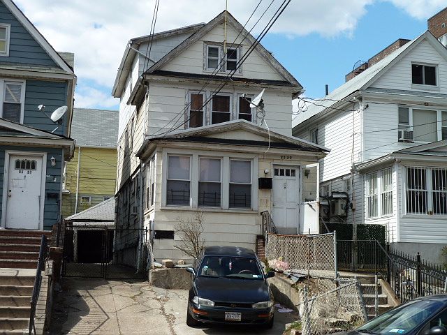 1st image of 8329 Britton Ave