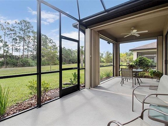 5th image of 2753 Sherman Oak Dr