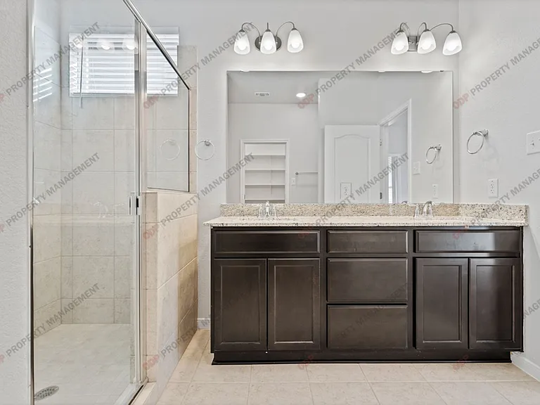 2221 Chia Ct — Photo 21