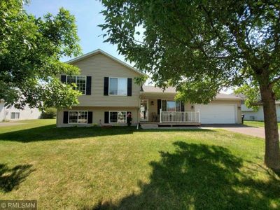 509 Lindsey Ln, Belle Plaine, MN, 56011