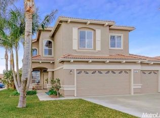 405 Dove Dr, Woodland, CA 95695