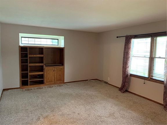 3rd image of 2611 N 74th St