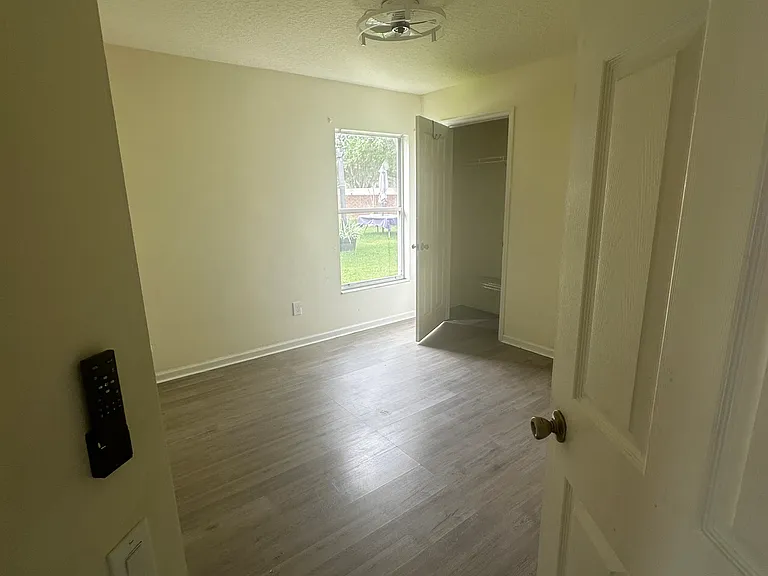 3107 Cranes Cove Loop — Photo 7