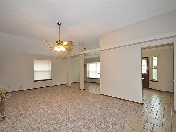 4th image of 10201 Bradford Way