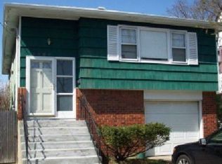 2264 Troy Pl, Merrick, NY 11566
