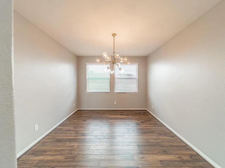 13303 Davenport Hills Ln — Photo 11