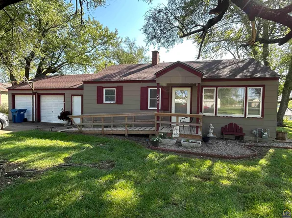 220 S Easy St, Madison, KS 66860