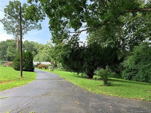 1st image of 99999 Oakdale Dr