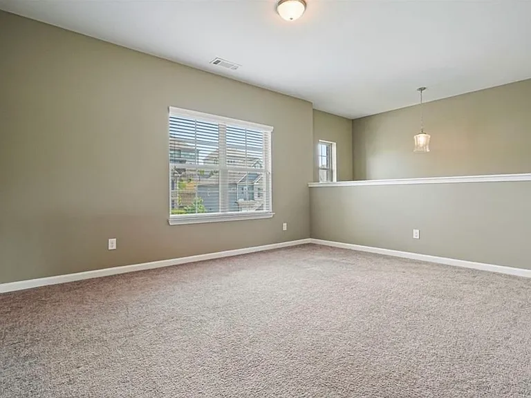 7910 Bristol Valley Dr — Photo 23