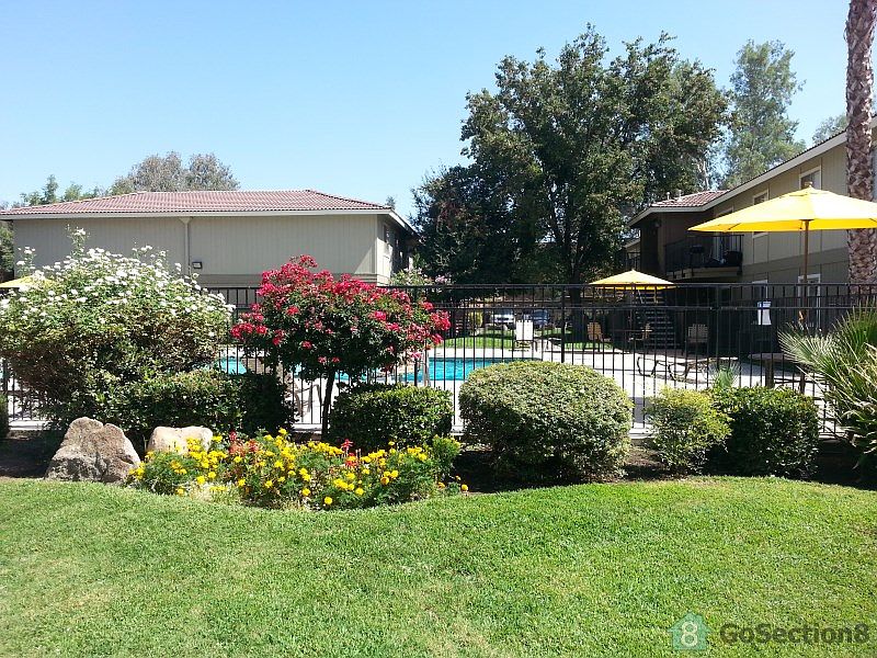 2nd image of 4488 N Cornelia Ave APT 246