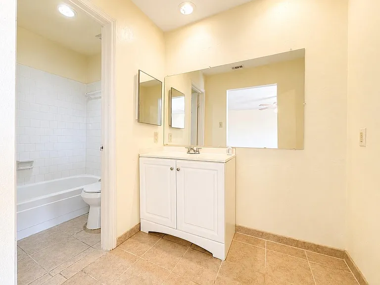 12504 Autumn Leaf Ln — Photo 22