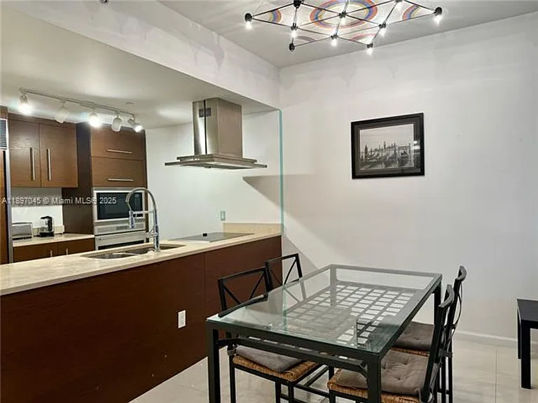 485 Brickell Ave #2606 — Photo 5