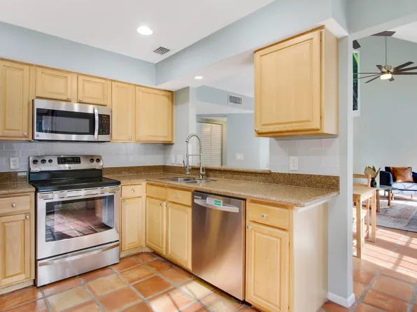 18245 Jupiter Landings Drive, Jupiter, FL 33458