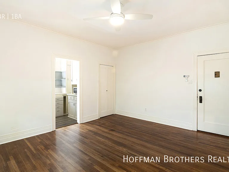 254 S Vendome St #6 — Photo 6