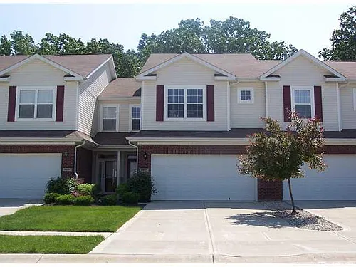 3927 Weston Pointe Dr Photo 1