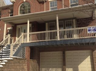 734 Mercer St, Pittsburgh, PA 15219