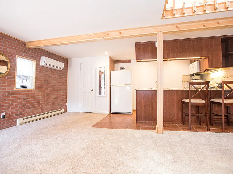 1850 S Marion St #LOFT — Photo 3